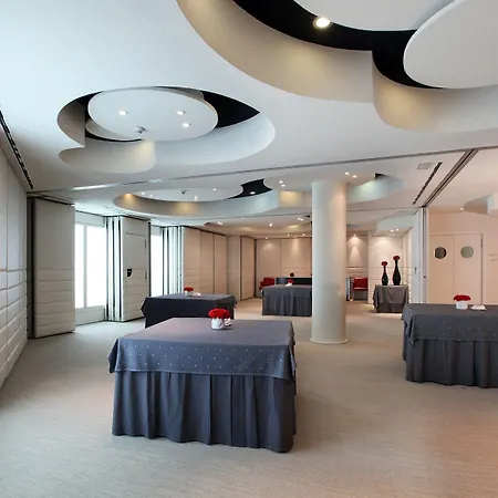Cram Hotel-2